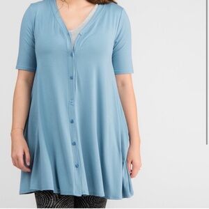 Agnes & Dora™ Limitless Button Tunic Pale Indigo NWT